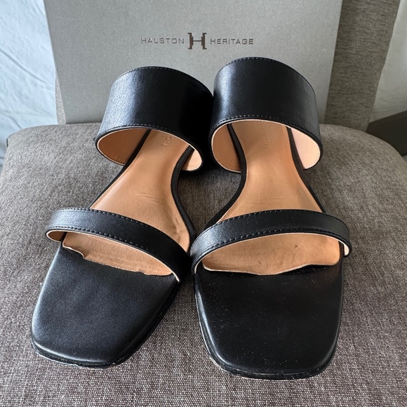 Halston leather sandals - Picture 2 of 7